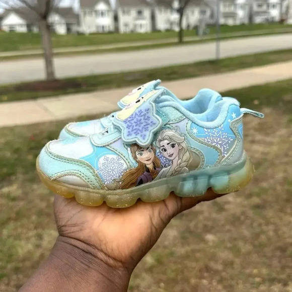 Disney Frozen Toddler Girl Athletic Light Up Sneakers Size 9 - Picture 9 of 10